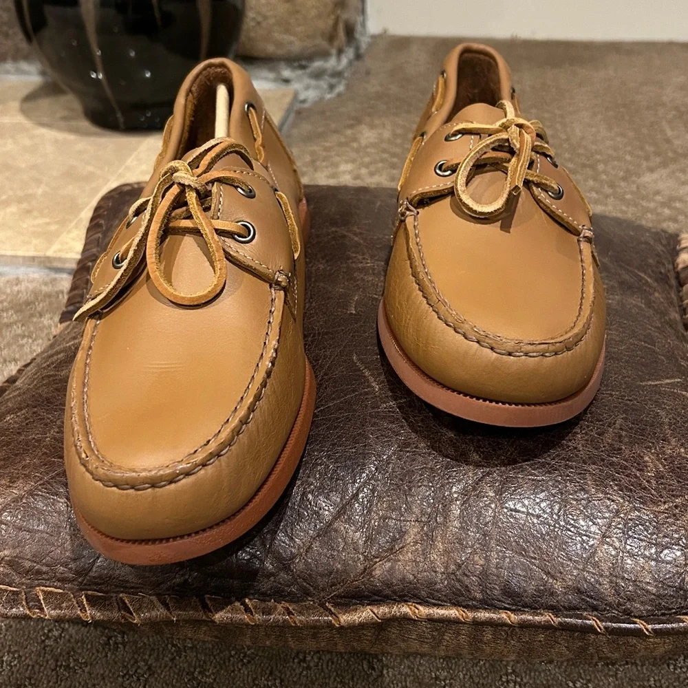 Just Like Sebago’s Froats Men's Wellfleets Boat Shoes Tan W/Beige Rubber Soles